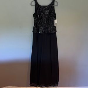 NWT Calvin Klein FORMAL